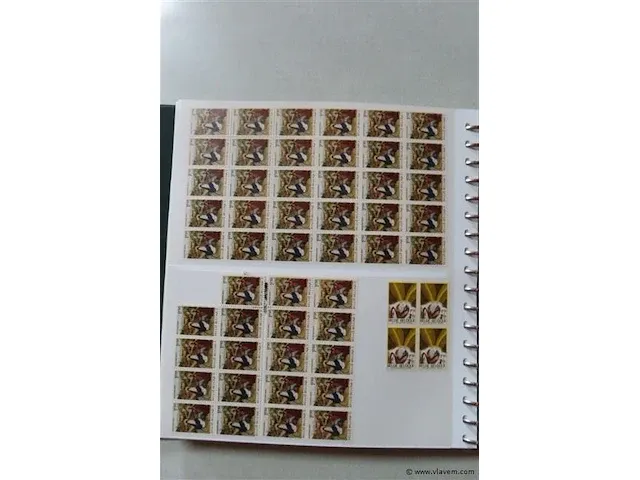 Postzegel album en postkaarten belgië - afbeelding 31 van  39