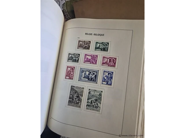 Postzegelboeken deels gevuld - afbeelding 3 van  8