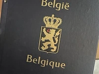 Postzegelboeken deels gevuld - afbeelding 6 van  8