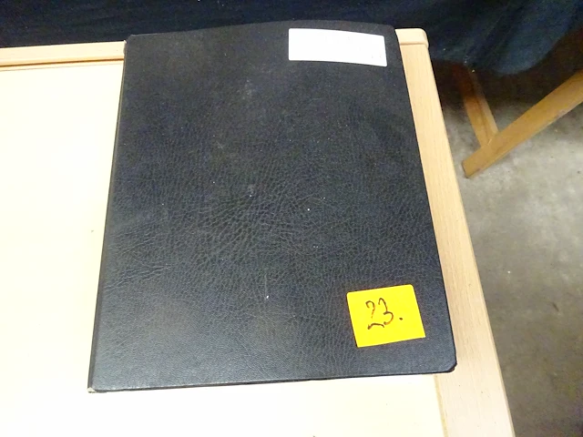 Postzegels treinen + 100 items - afbeelding 1 van  2