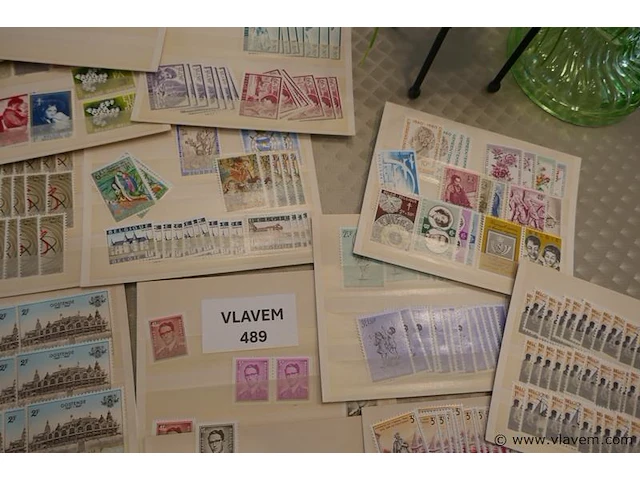 Postzegels - afbeelding 1 van  4
