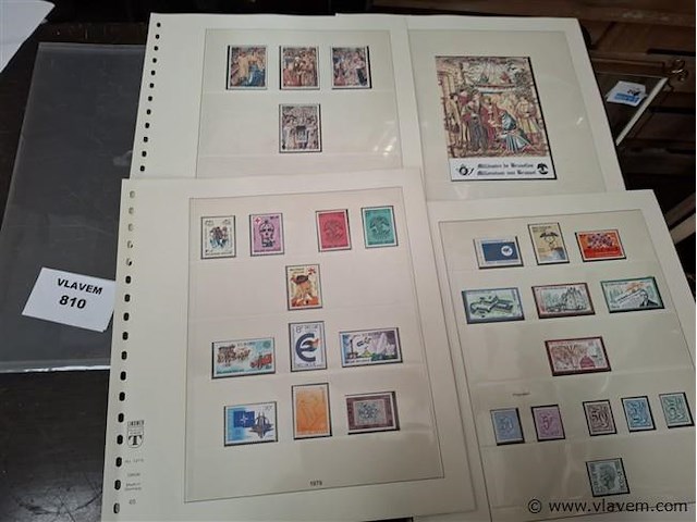 Postzegels - afbeelding 1 van  3