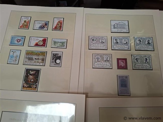 Postzegels - afbeelding 2 van  4