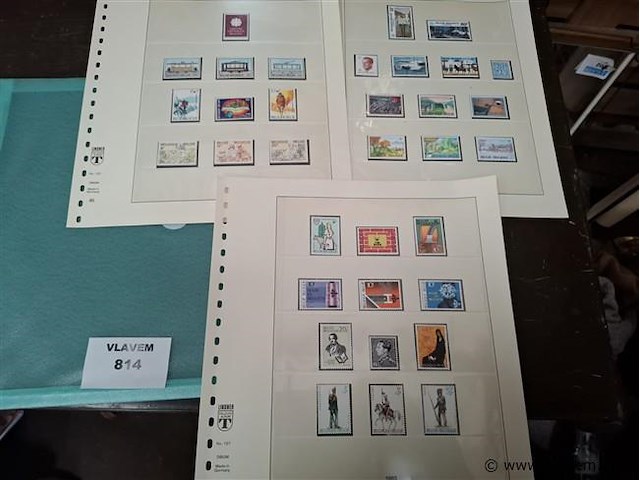 Postzegels - afbeelding 1 van  3