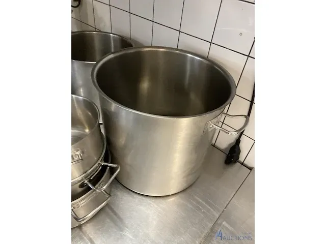 Potten en pannen - afbeelding 2 van  8