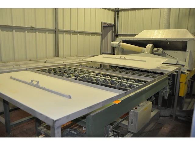 Powdering machine - afbeelding 1 van  9
