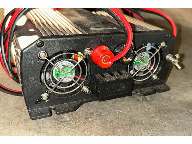 Power inverter - afbeelding 3 van  5