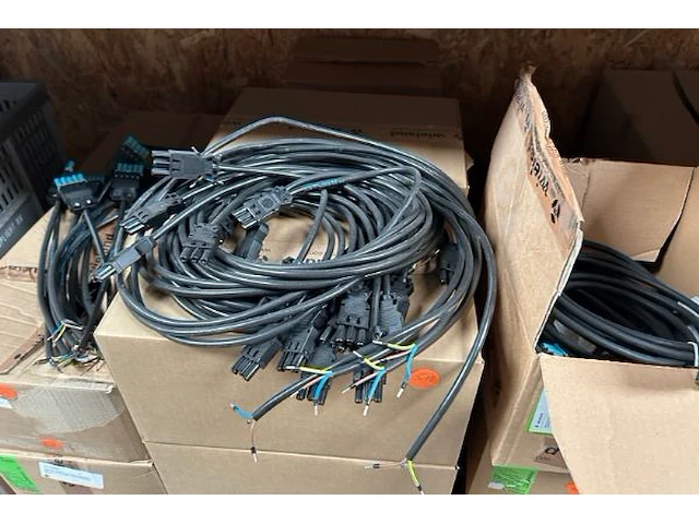 Power kabels, ringen, beugels - afbeelding 3 van  9
