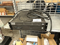 Power supply mackie - afbeelding 1 van  7