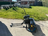Power sweeper straatveegmachine - afbeelding 1 van  11