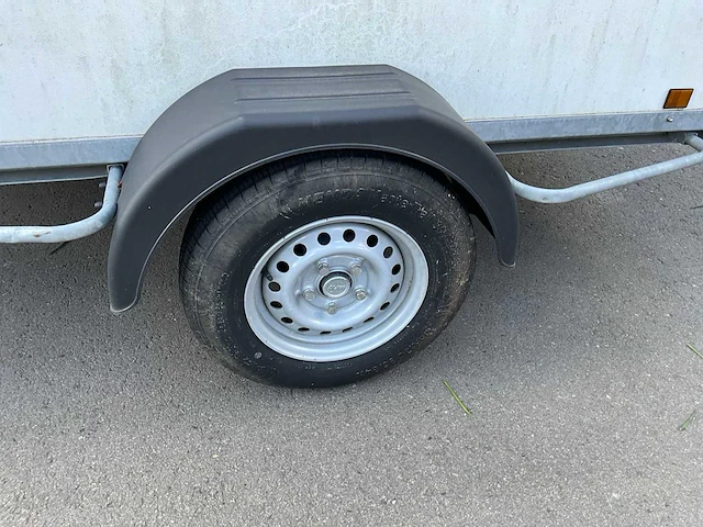 Power-trailer bg135 gesloten motorfietstrailer - afbeelding 15 van  29
