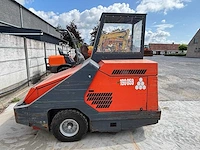 Powerboss - sw/9xr - zelfrijdende veegmachine - afbeelding 6 van  11
