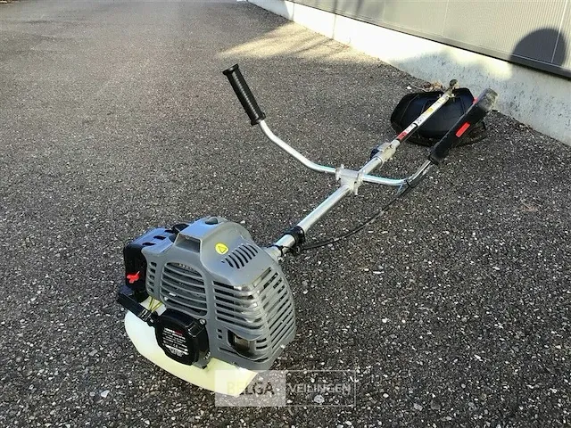 Powerplus benzine bosmaaier poweg8011 - afbeelding 1 van  5