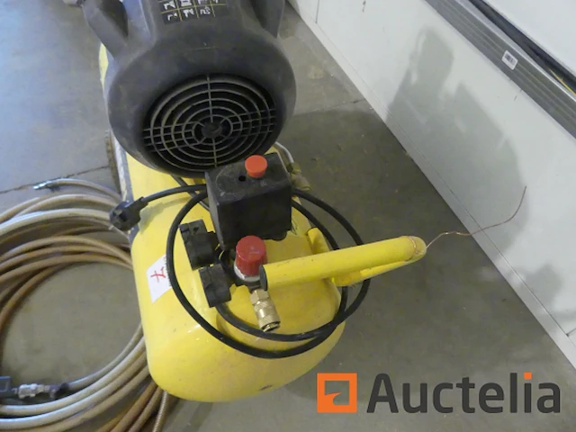 Powerplus mobiele compressor powx1770 - afbeelding 4 van  7