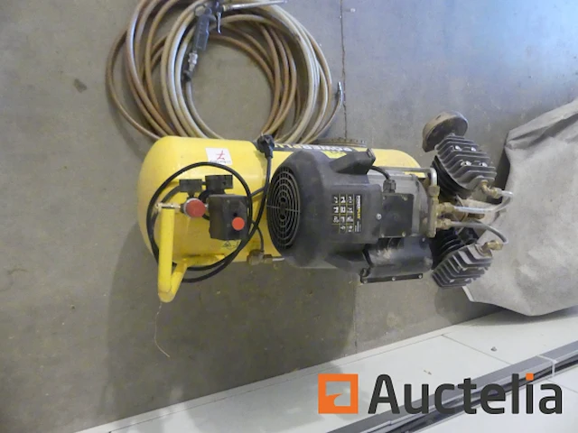 Powerplus mobiele compressor powx1770 - afbeelding 7 van  7