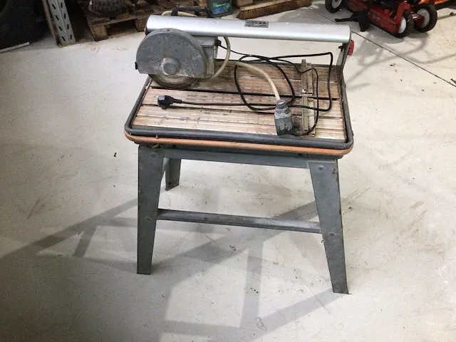 Powerplus pow pro 7550 tegelzaagmachine - afbeelding 3 van  4