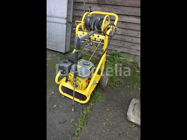 Powerplus pow xg9007 benzinemotor hogedrukreiniger - afbeelding 3 van  9