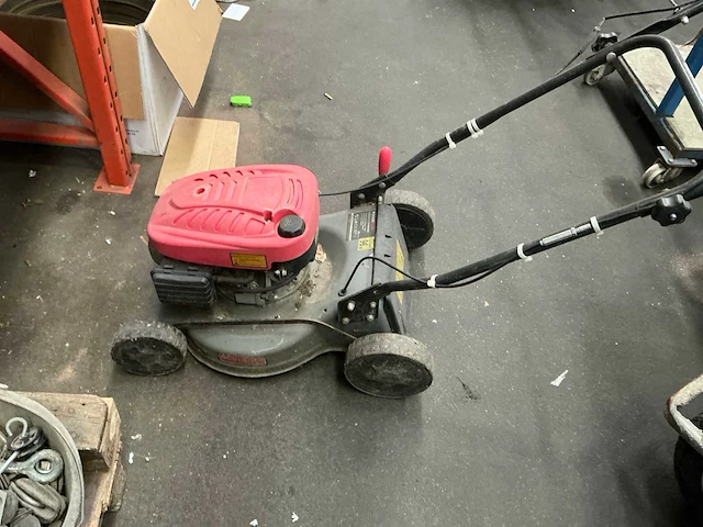 Powerplus poweg63772 grasmaaier - afbeelding 1 van  5