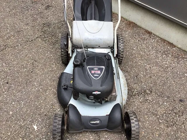Powerplus powxg6011 grasmaaier - afbeelding 2 van  5