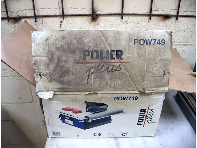 Powerplus tafelzaag - afbeelding 1 van  2
