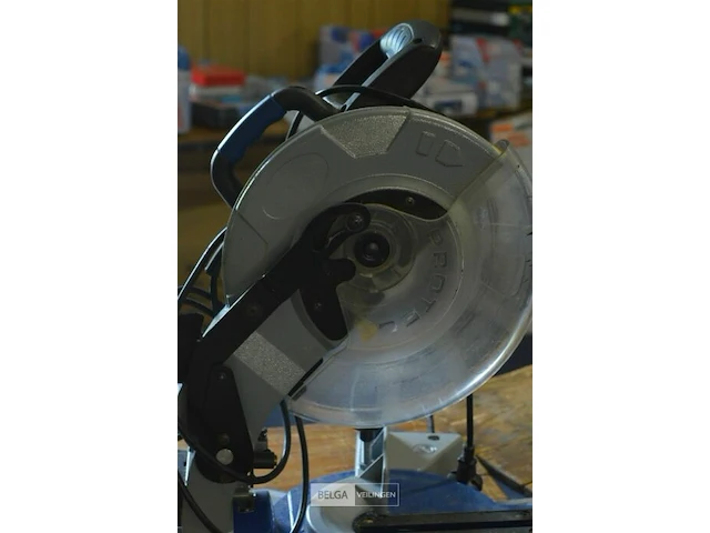 Powerplus verstekzaag - afbeelding 4 van  8