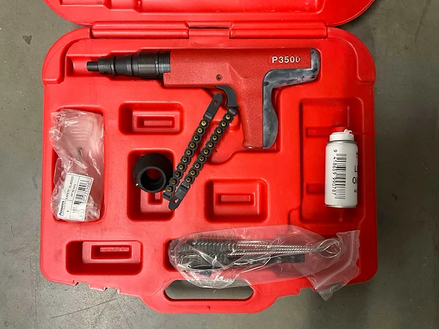 Powers fasteners nagelmachine - afbeelding 2 van  3