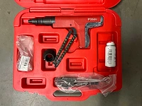 Powers fasteners nagelmachine - afbeelding 2 van  3