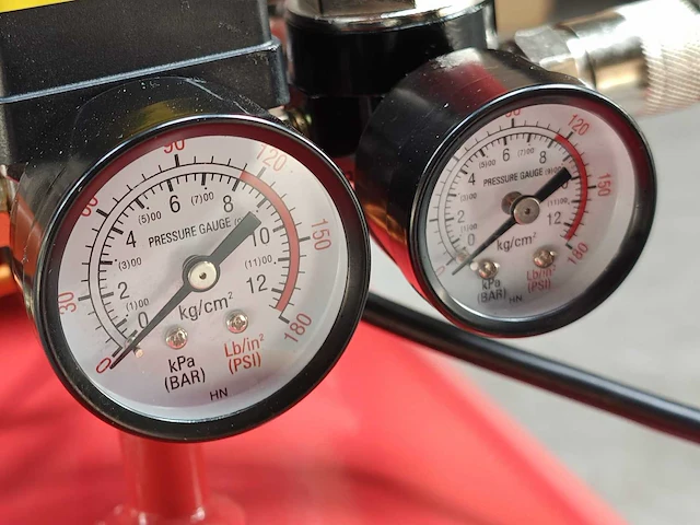 Powertech 100l compressor - afbeelding 8 van  18