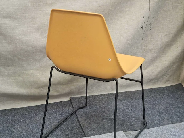 Pr interiors - mara yellow pp - dining chair (4x) - afbeelding 4 van  4