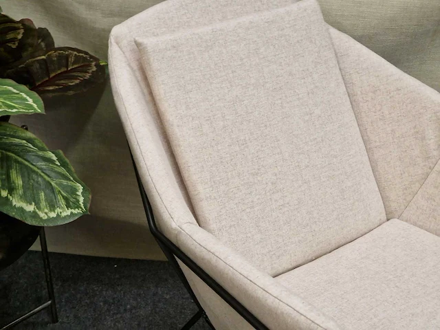 Pr interiors - stanford beige fabrics - arm chair - afbeelding 4 van  6