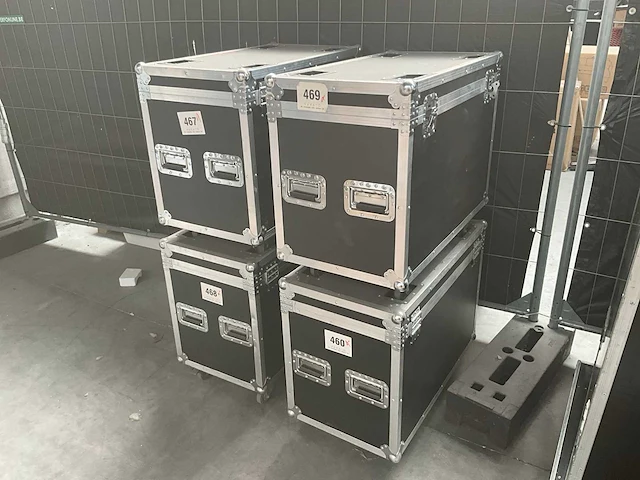 Pr xr230 moving head (8x) - afbeelding 9 van  9