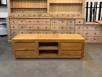 Prachtige teak tv kast in koloniale stijl