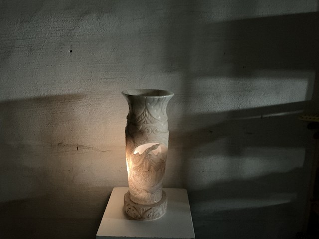 Prachtige zware albasten lamp/zuil (in goede staat) - afbeelding 1 van  4