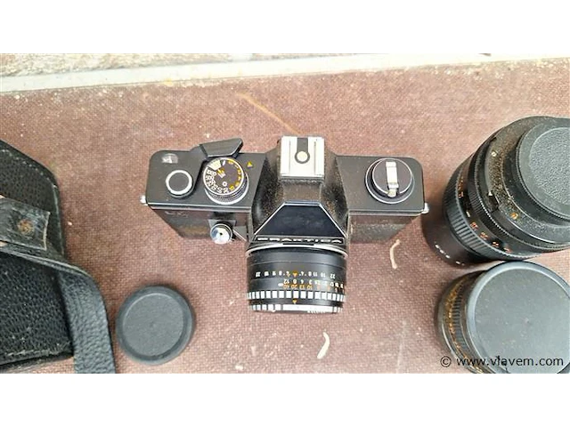Praktica fotocamera en lenzen - afbeelding 4 van  10