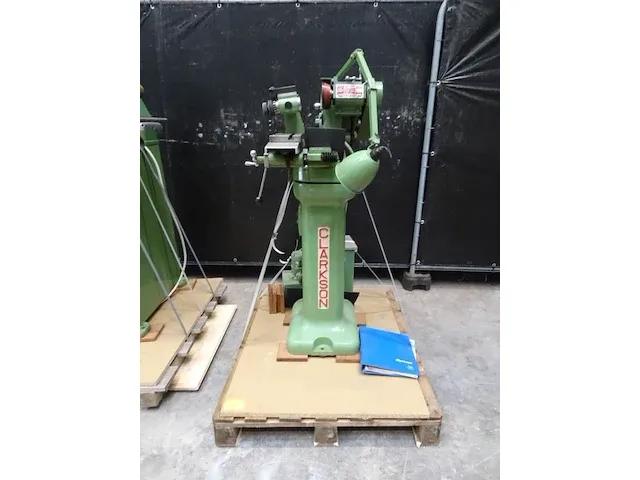 Precisie gereedschap slijpmachine clarkson - afbeelding 1 van  13