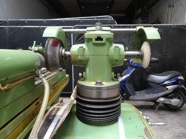 Precisie gereedschap slijpmachine imperia - afbeelding 10 van  12