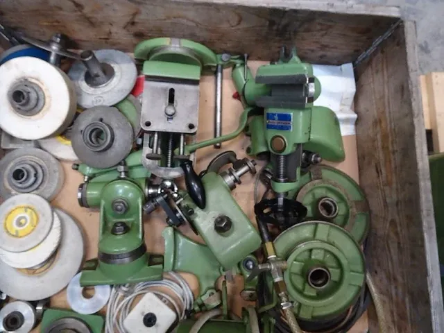 Precisie gereedschap slijpmachine robert habib - afbeelding 7 van  19