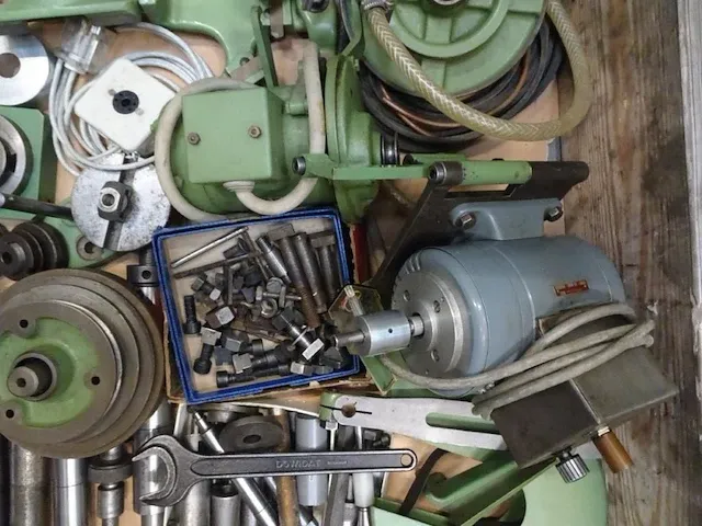 Precisie gereedschap slijpmachine robert habib - afbeelding 8 van  19