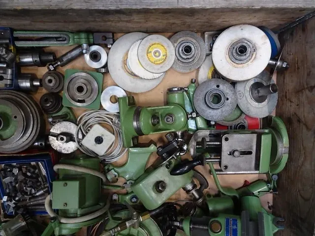 Precisie gereedschap slijpmachine robert habib - afbeelding 11 van  19