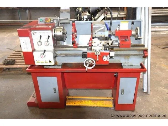 Precisie metaaldraaibank crimac lc 330, bj 2008 - afbeelding 1 van  6