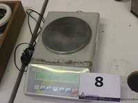 Precisieweegschaal kern, 572 - afbeelding 1 van  2