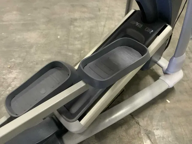 Precor 885 p80 crossramp crosstrainer - afbeelding 2 van  6