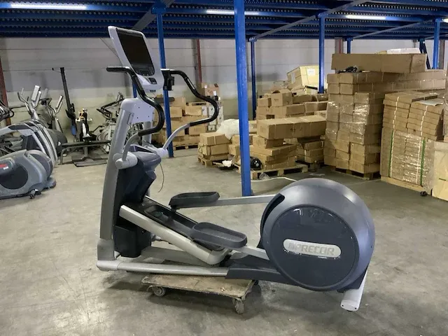 Precor 885 p80 crossramp crosstrainer - afbeelding 3 van  6