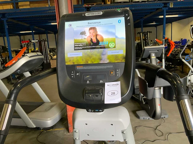 Precor 885 p80 crossramp crosstrainer - afbeelding 3 van  5