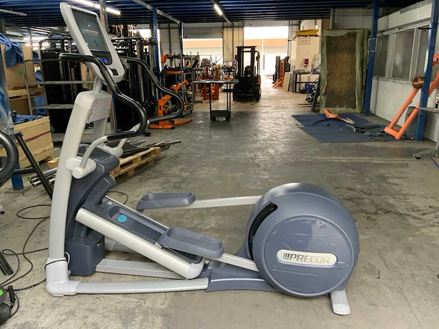 Precor 885 p80 crossramp crosstrainer - afbeelding 6 van  6