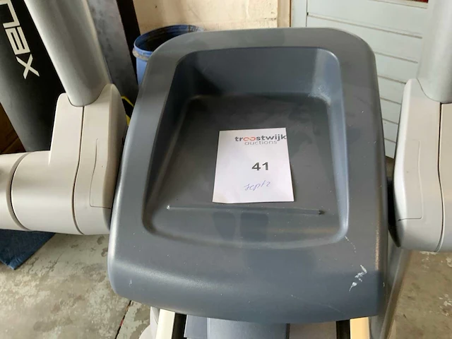 Precor 885 p80 crossramp crosstrainer - afbeelding 4 van  6