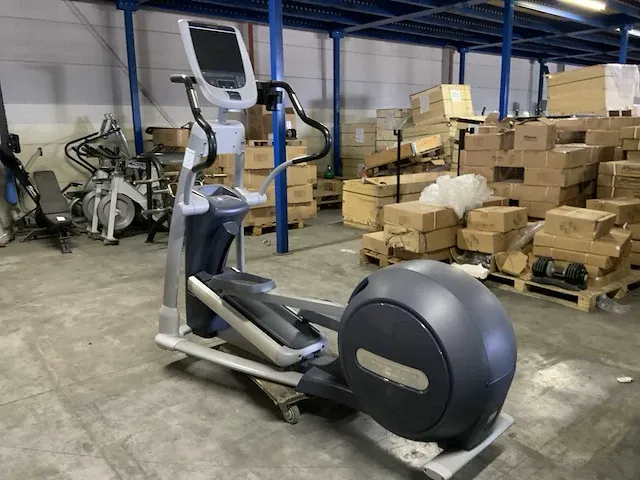 Precor 885 p80 crosstrainer crosstrainer - afbeelding 2 van  7