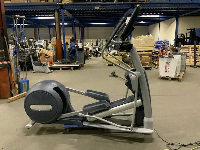 Precor 885 p80 crosstrainer crosstrainer - afbeelding 1 van  7