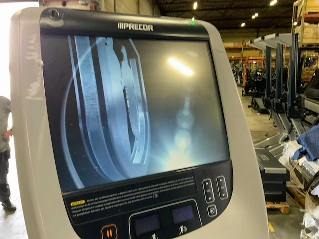 Precor 885 p80 crosstrainer - afbeelding 3 van  6