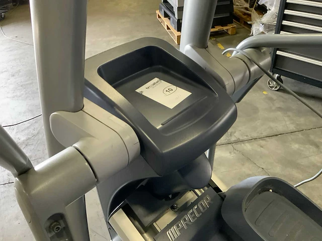 Precor 885 p80 crosstrainer - afbeelding 5 van  6